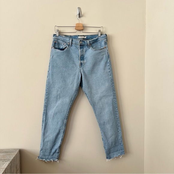 Levi's Wedgie Icon Fit Tango Talks (Size:31) - Picture 2 of 11